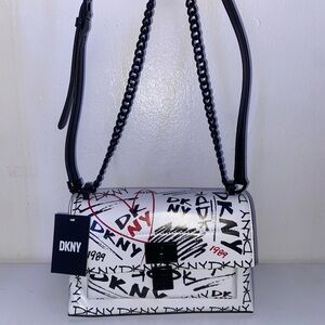 NWT DKNY EVIE FLAP SHOULDER